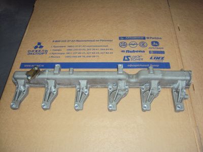 536.1303100-10 Труба распределительная