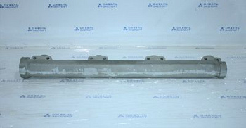 8423.1303104-10 Труба водяная правая (ТМЗ) 