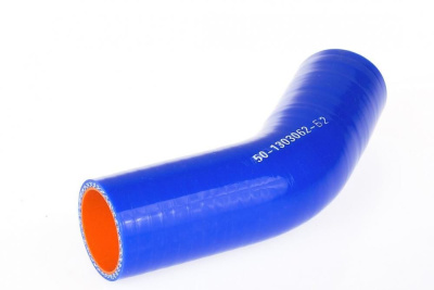 50-1303062 Патрубок радиатора нижний МТЗ-80,900 силикон 