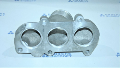 8423.1303130 - Патрубок коробки (фото 2)