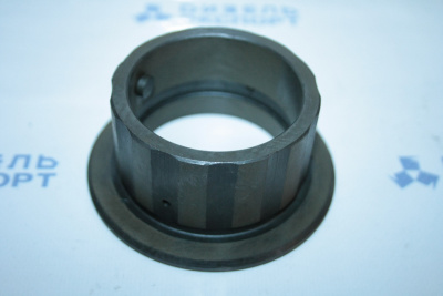 236-1701138 - Втулка шестерни 5-й передачи